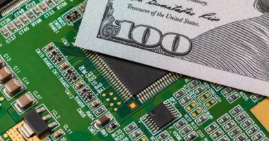 3 Mining Stocks to Buy on an AI Boom 